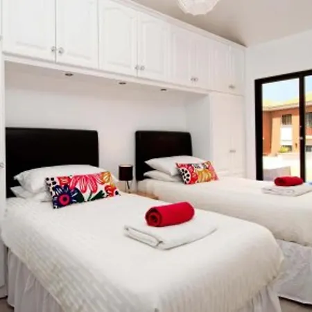 Apt In Pebble Beach With Golf Course View K210 *